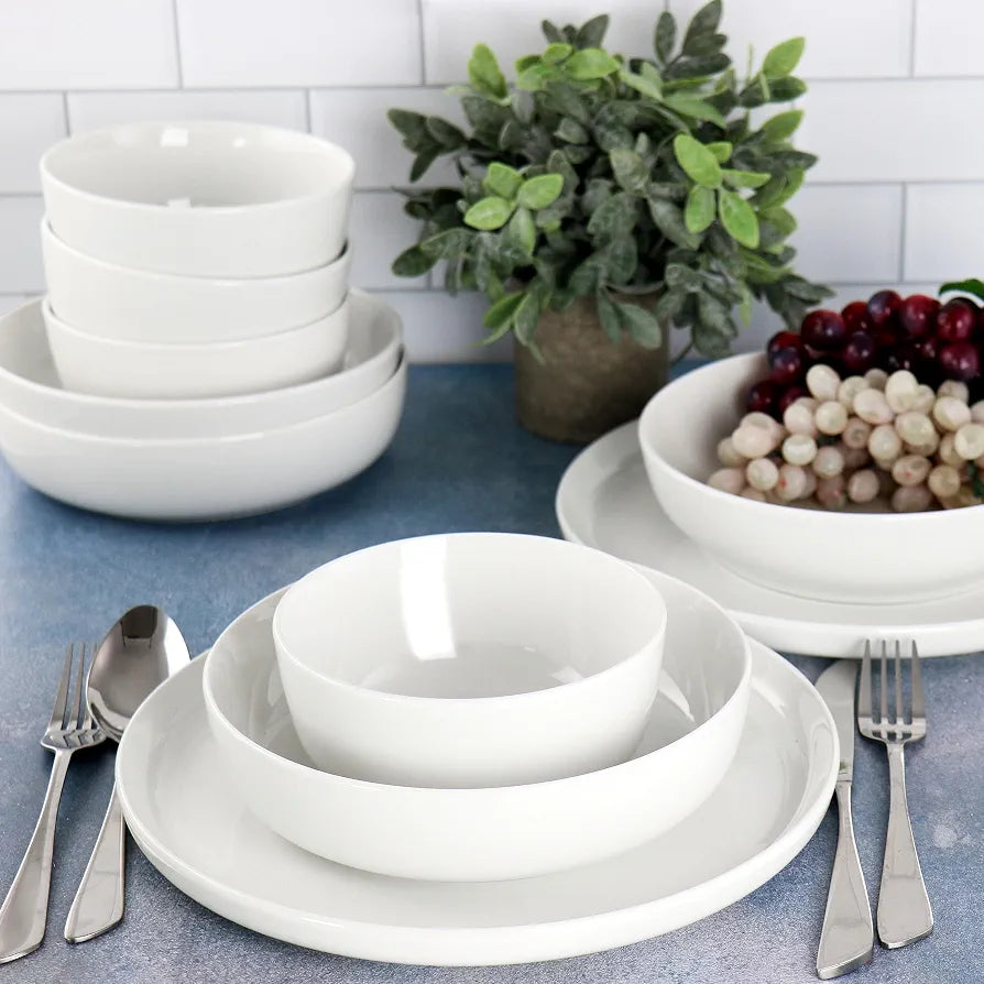 Thomas Wedding Registry Gibson 12 Piece Dinnerware Set White
